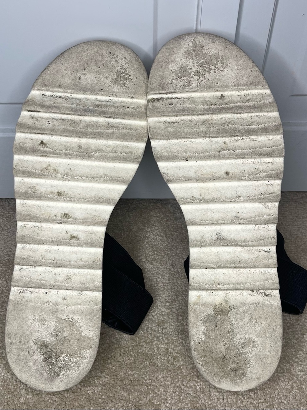Steve Madden Black Elastic Strap Cork-Platform Sandals - Picture 6 of 6